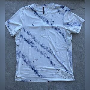 NWT Lululemon Tennis Shirt Vented Zip Up Extra Large XL Cross Court White Blue